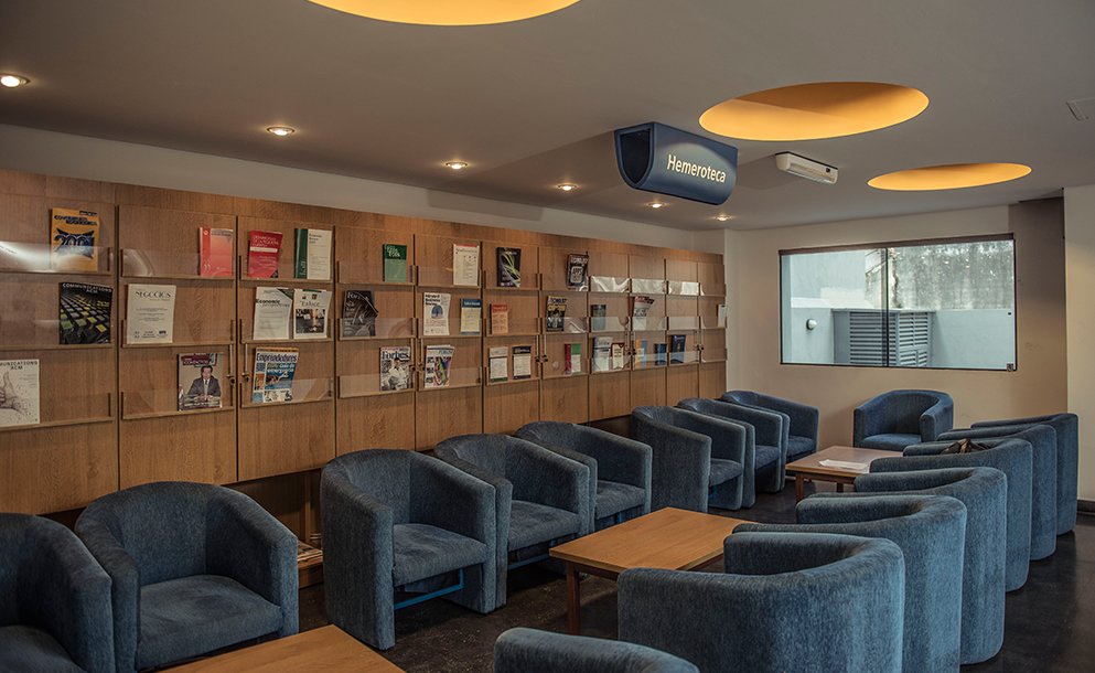 Sala de informática de la biblioteca